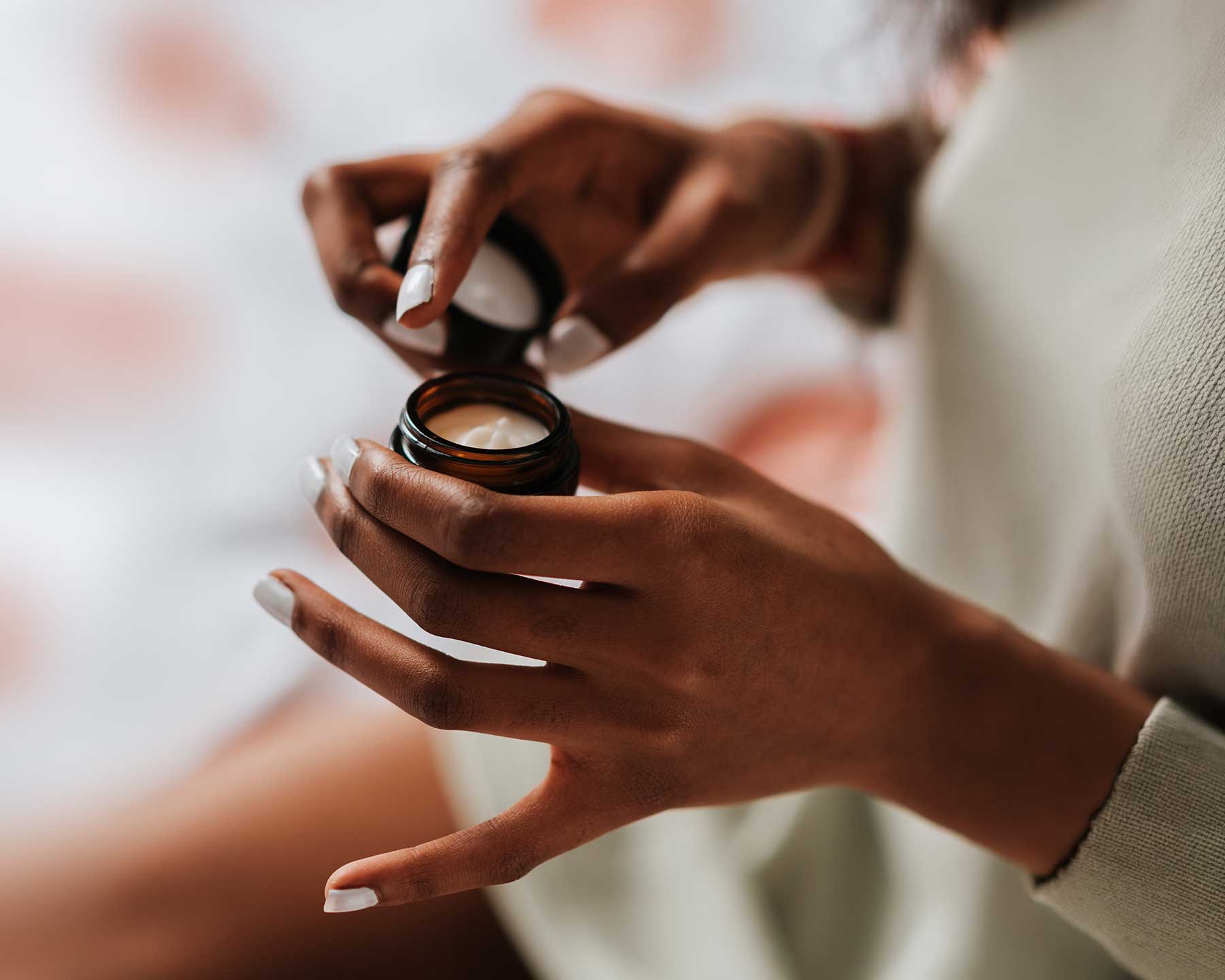 RIKX_probierset_frauenhand-1x1